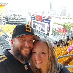 Meet your Posher, Eli